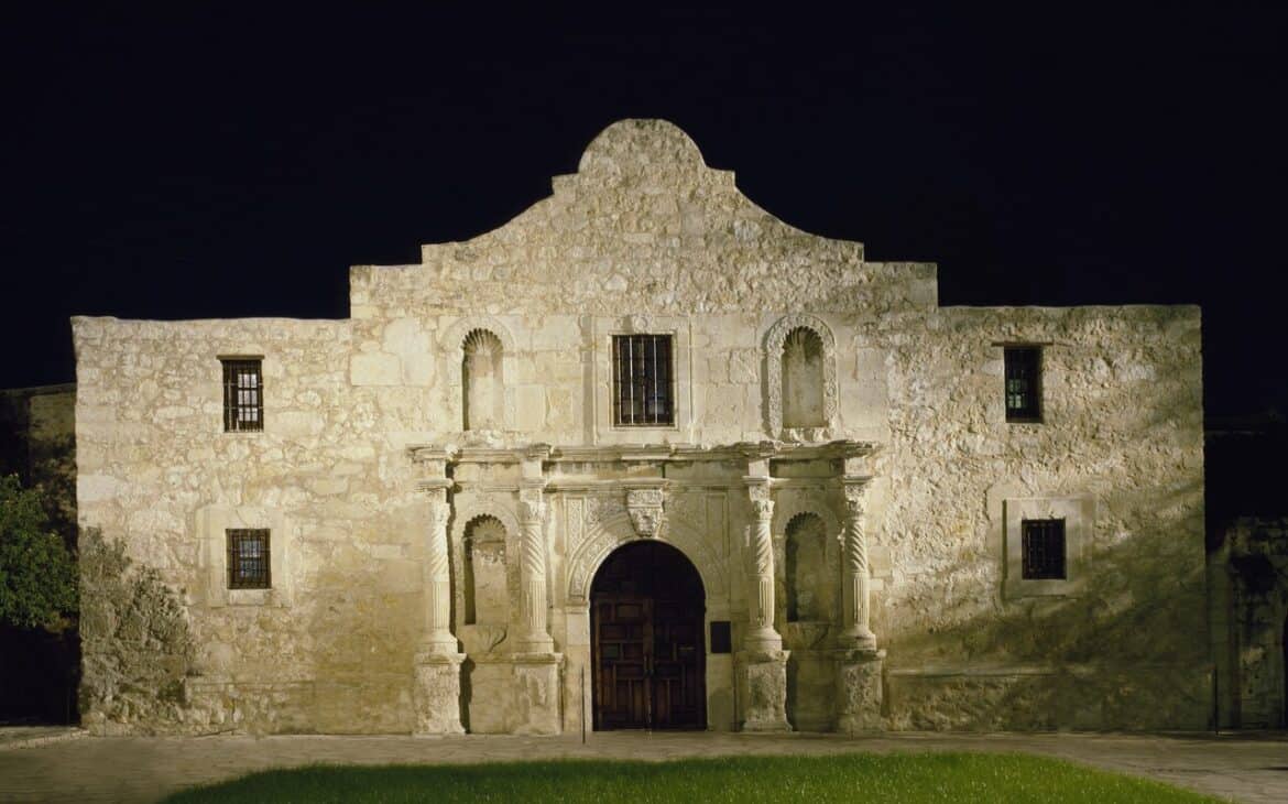 The Alamo lit up at night in San Antonio, Texas