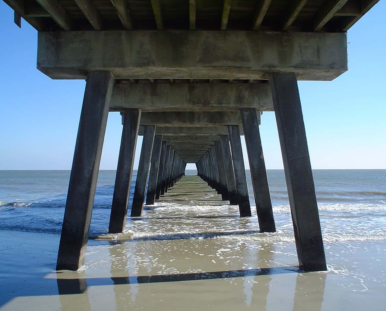 The Tybee Island pier and beach